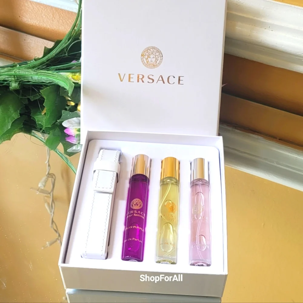 - Versace - Picture 2 of 5